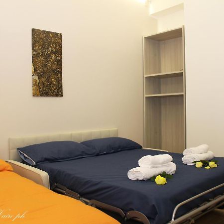 Seafront Apartment Salerno Esterno foto