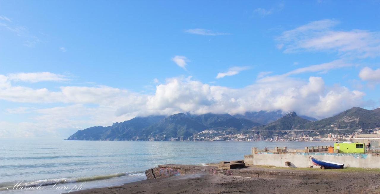 Seafront Apartment Salerno Esterno foto