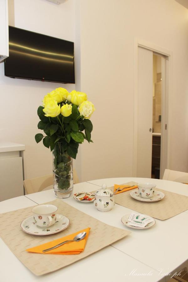 Seafront Apartment Salerno Esterno foto